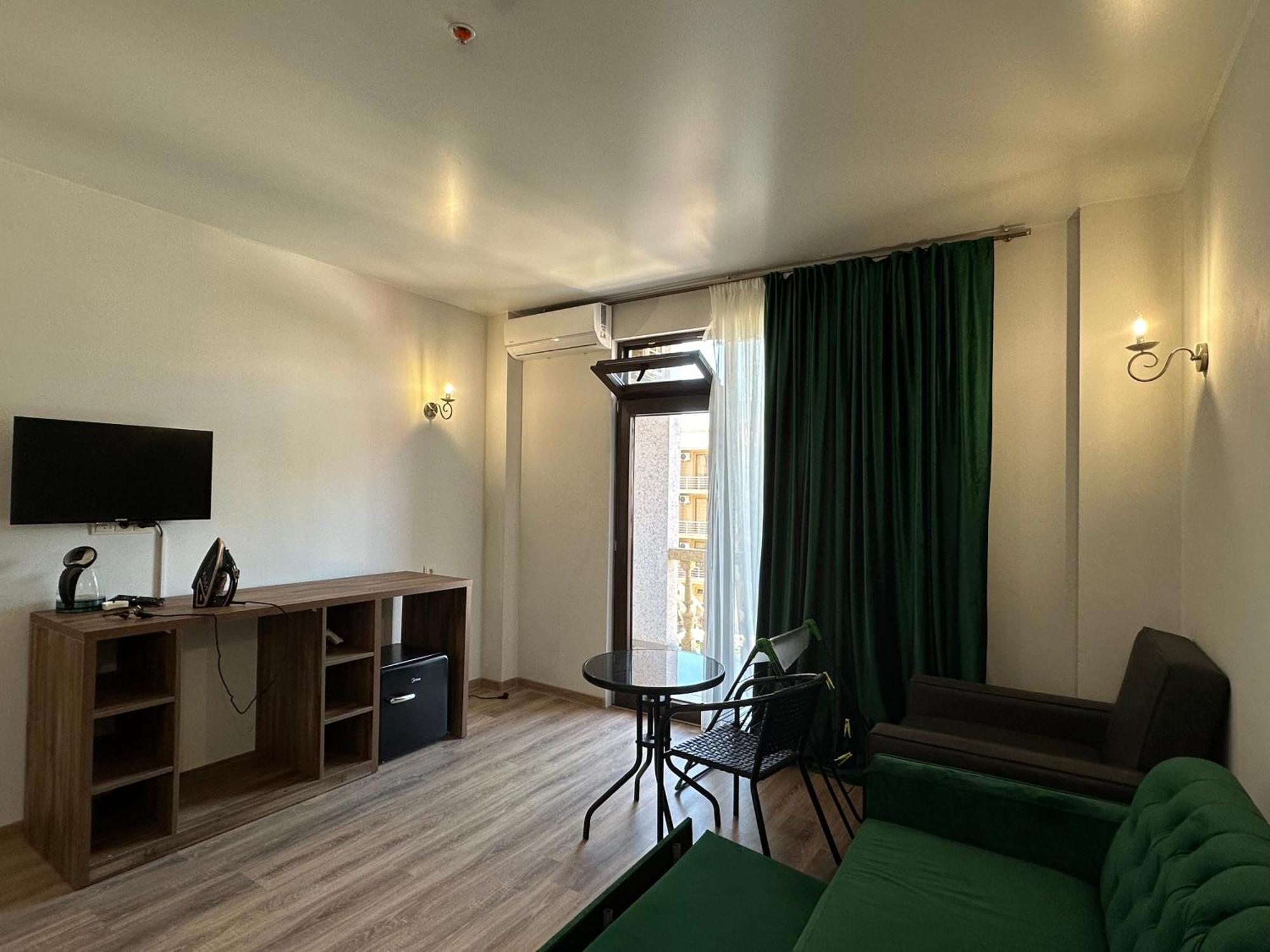 Hotel Majestic Kobuleti Zewnętrze zdjęcie